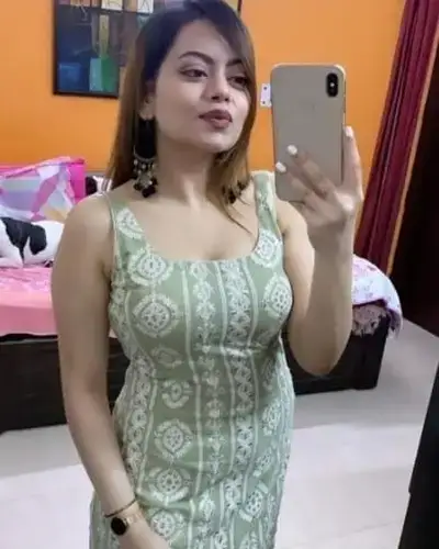 Call Girl in Vaniyambadi